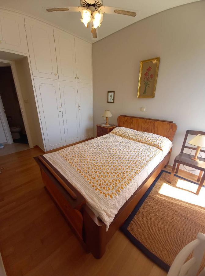 Jenny'S Luxury Flat Near The Center & Beach Каламата Екстериор снимка